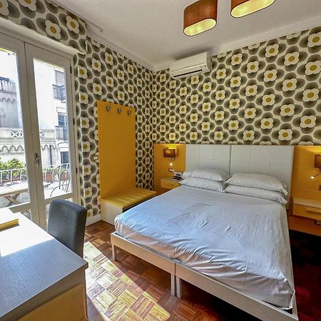 B&B Pellicano Guest House เรจโจ ดี คาลาเบีย ภายนอก รูปภาพ