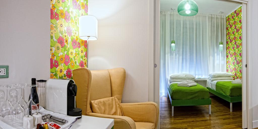 B&B Pellicano Guest House เรจโจ ดี คาลาเบีย ห้อง รูปภาพ