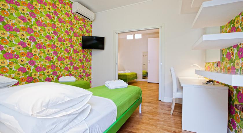 B&B Pellicano Guest House เรจโจ ดี คาลาเบีย ภายนอก รูปภาพ