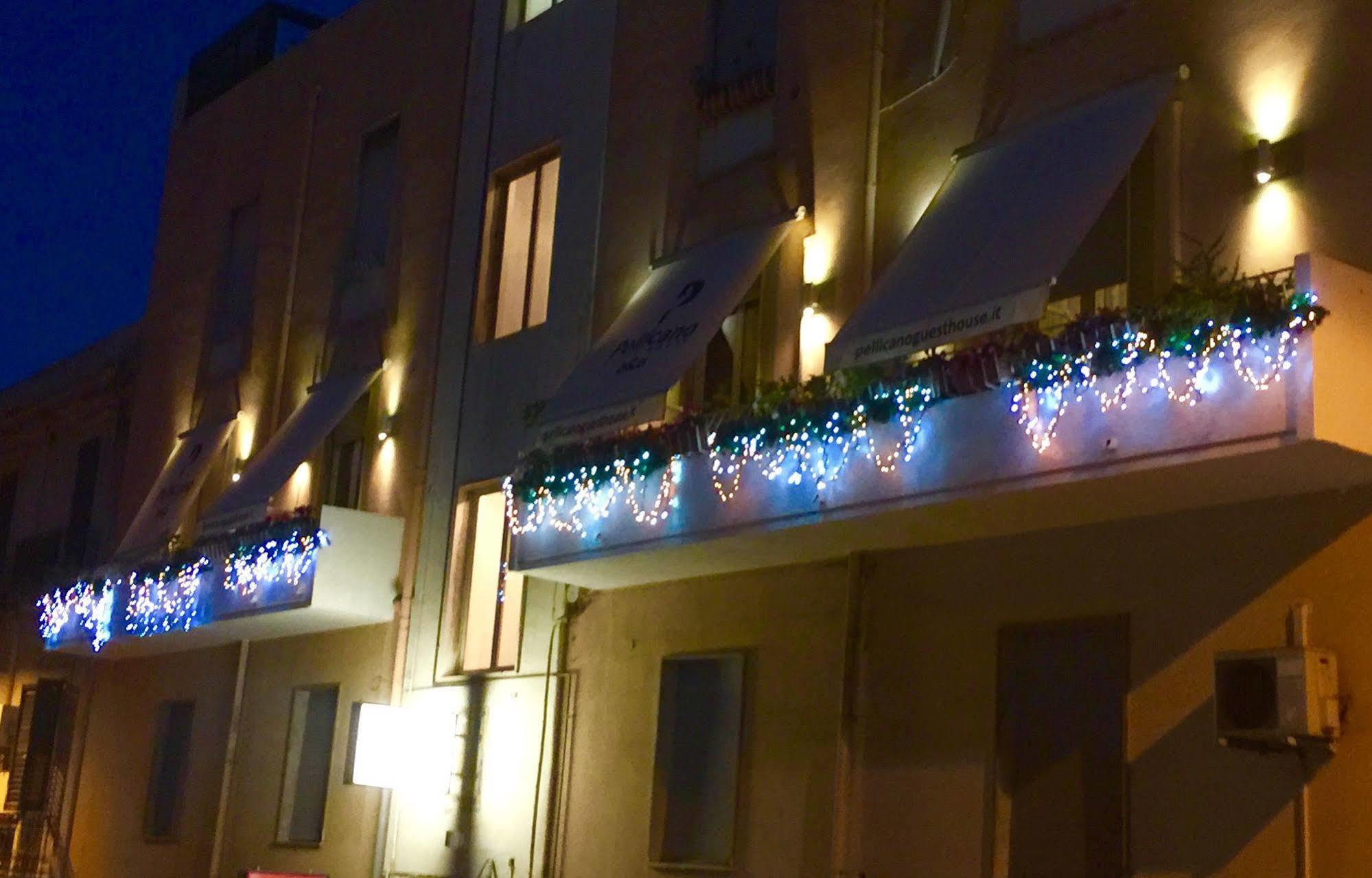 B&B Pellicano Guest House เรจโจ ดี คาลาเบีย ภายนอก รูปภาพ
