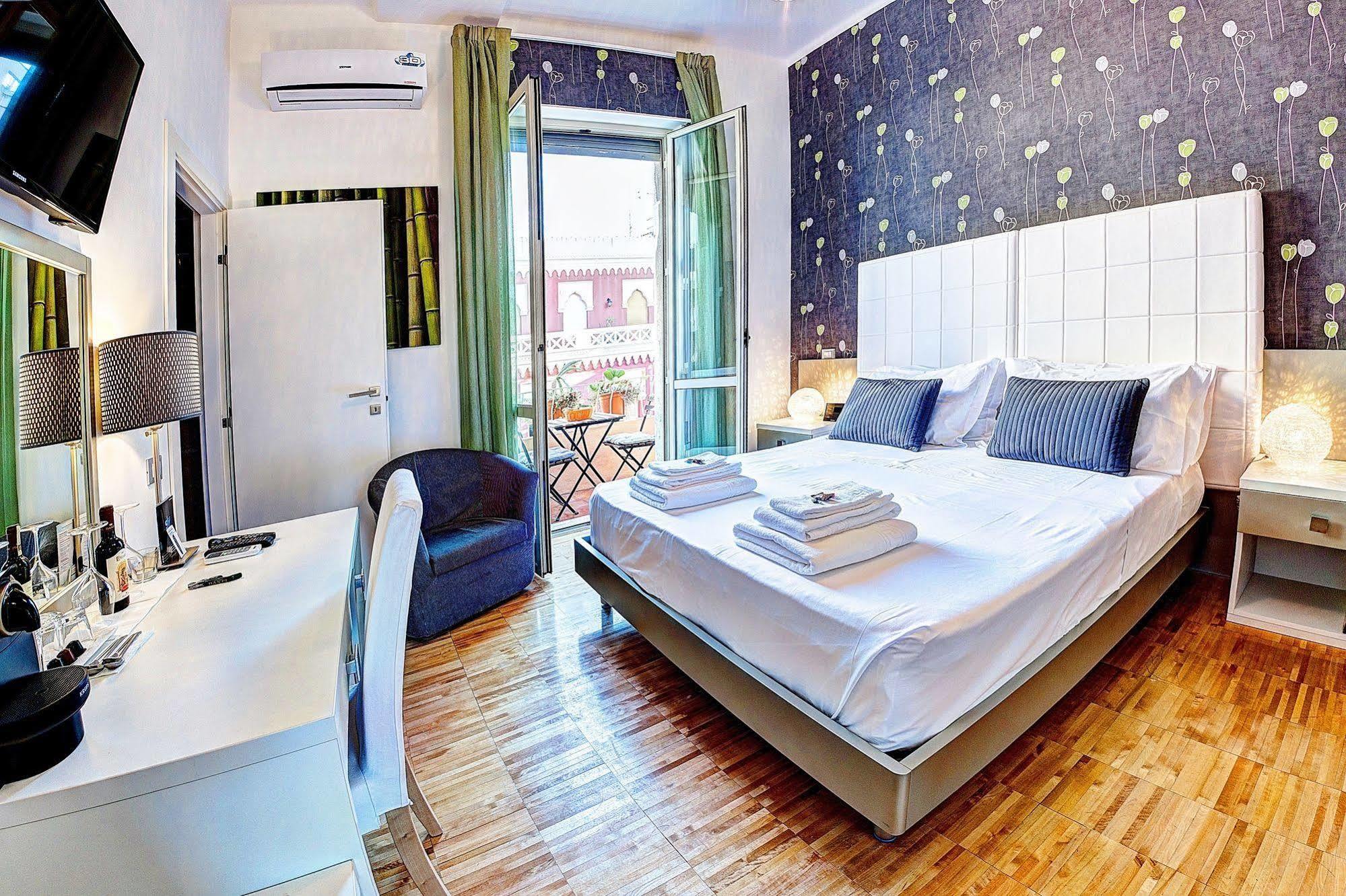 B&B Pellicano Guest House เรจโจ ดี คาลาเบีย ภายนอก รูปภาพ