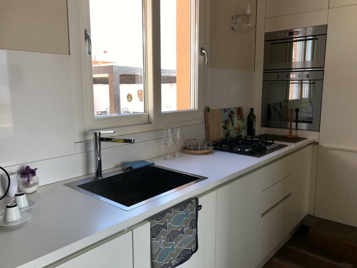 B&B Pellicano Guest House เรจโจ ดี คาลาเบีย ภายนอก รูปภาพ