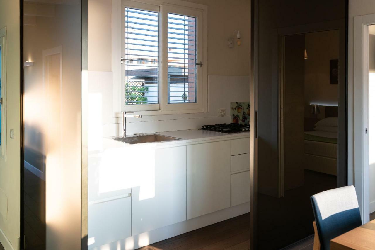 B&B Pellicano Guest House เรจโจ ดี คาลาเบีย ภายนอก รูปภาพ