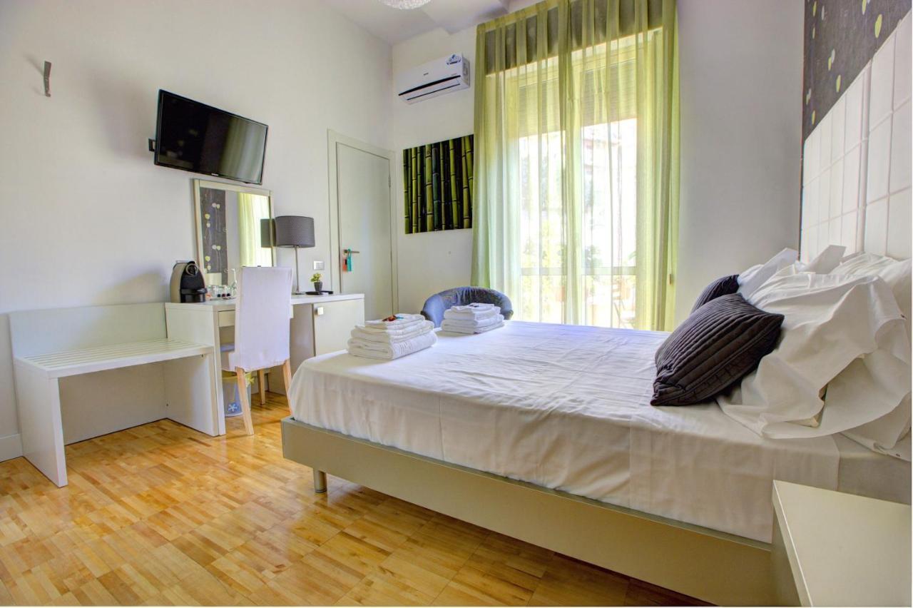 B&B Pellicano Guest House เรจโจ ดี คาลาเบีย ภายนอก รูปภาพ